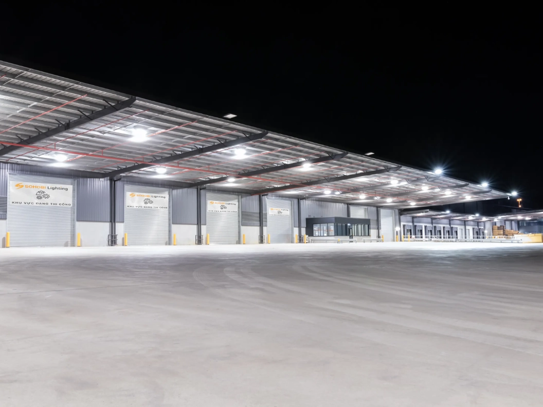 Dự án triển khai lắp đèn nhà kho ngoài trời
